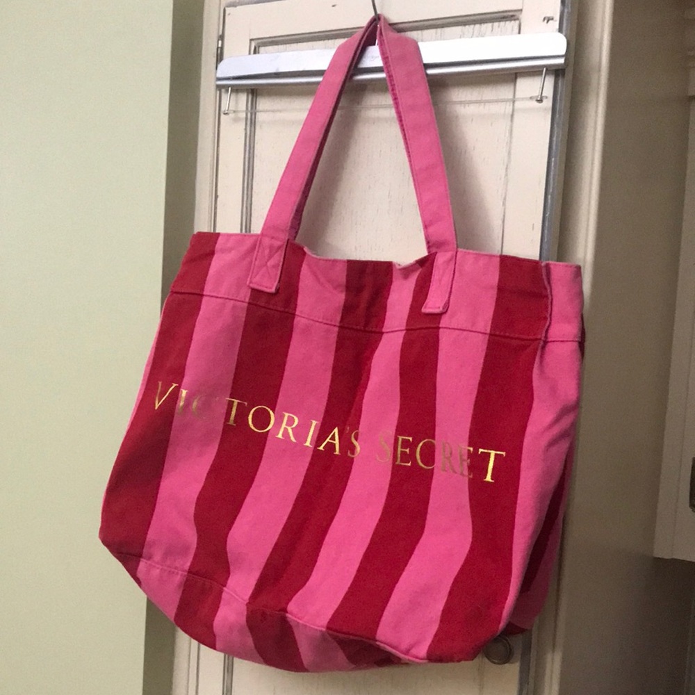 Victoria’s Secret tote bag